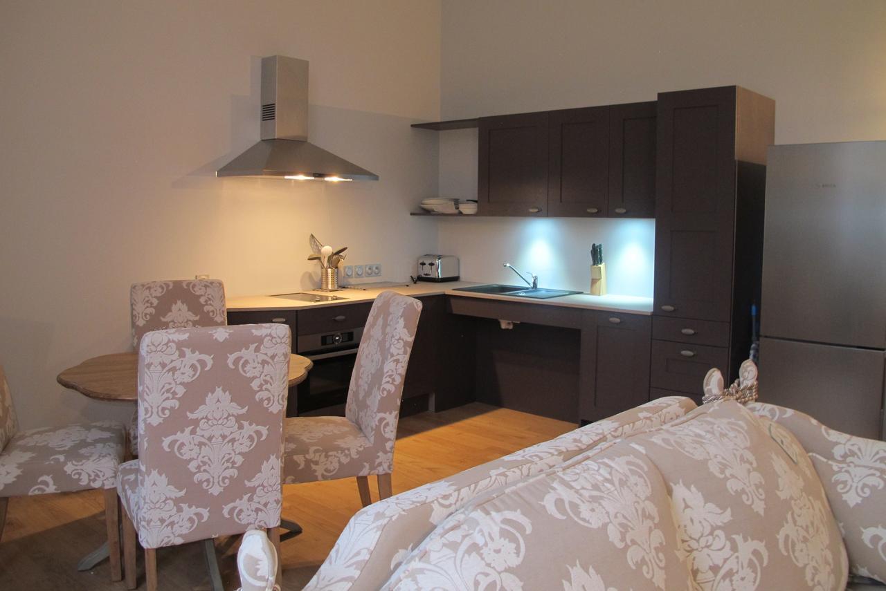 Aparthotel Chateau De Jalesnes *