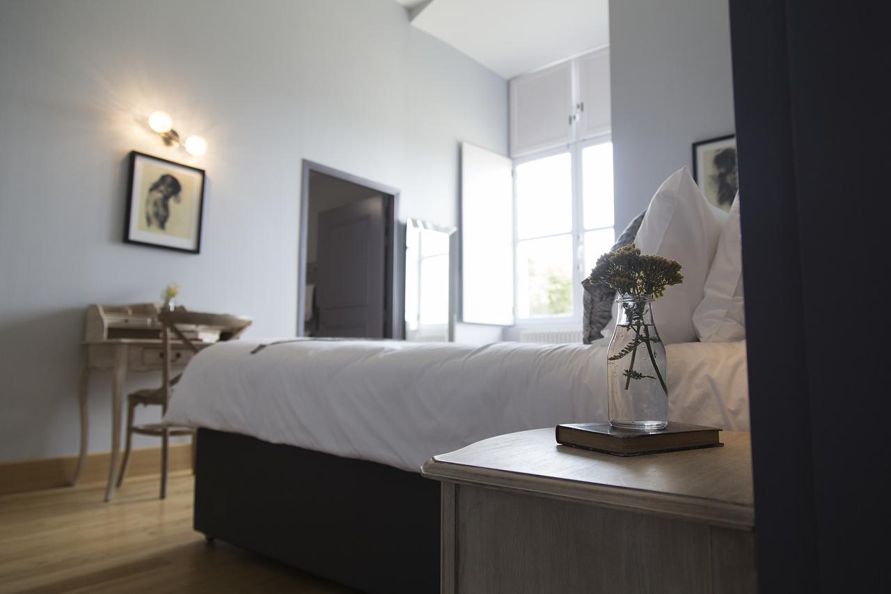 Aparthotel Chateau De Jalesnes *
